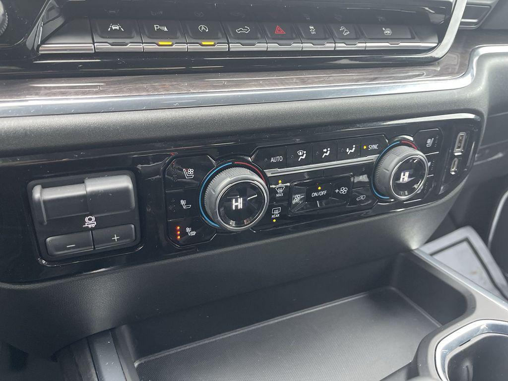 used 2023 Chevrolet Silverado 1500 car, priced at $44,627