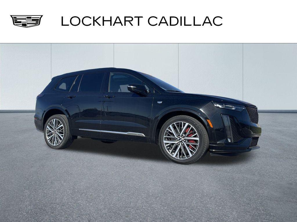 used 2024 Cadillac XT6 car, priced at $47,369