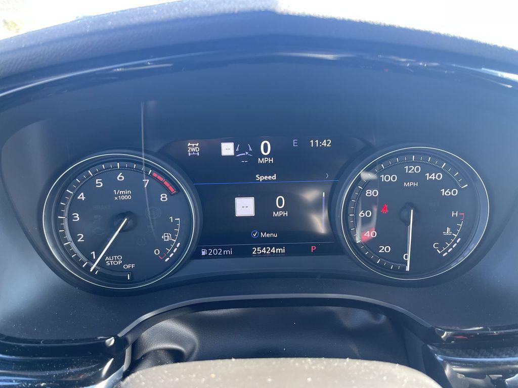 used 2024 Cadillac XT6 car, priced at $47,369