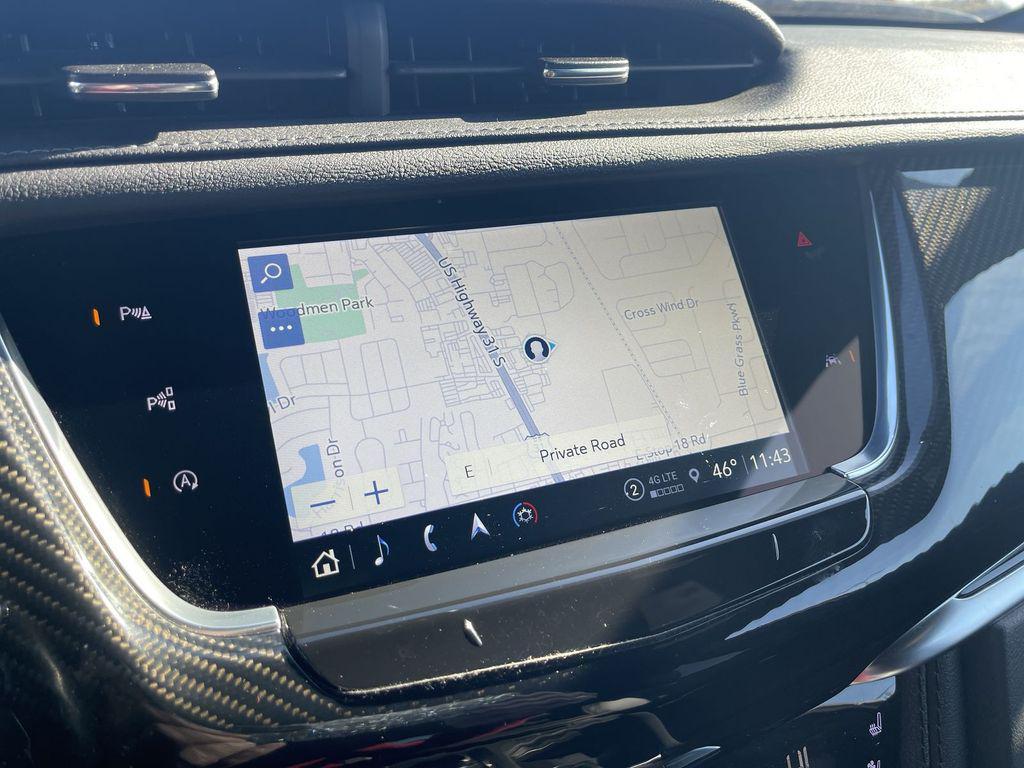 used 2024 Cadillac XT6 car, priced at $47,369