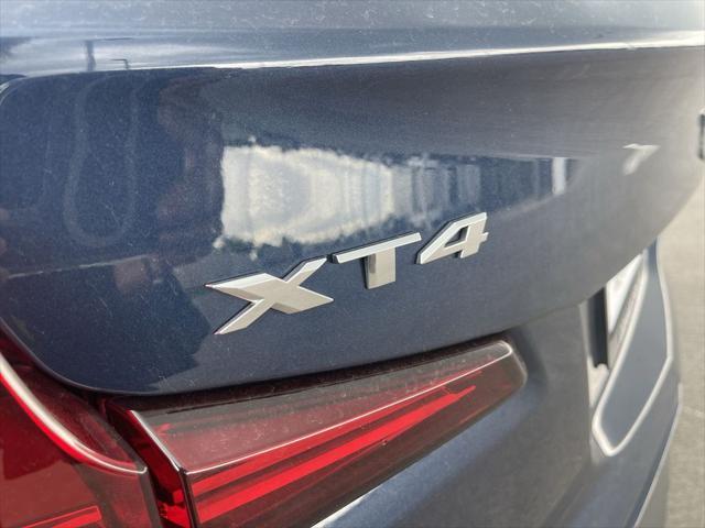 used 2022 Cadillac XT4 car, priced at $27,132