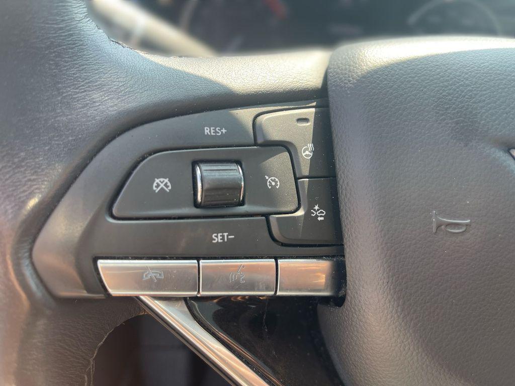 used 2022 Cadillac XT6 car, priced at $33,195