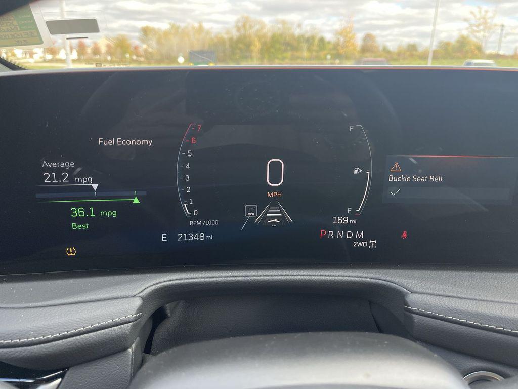 used 2025 Cadillac XT4 car, priced at $37,077