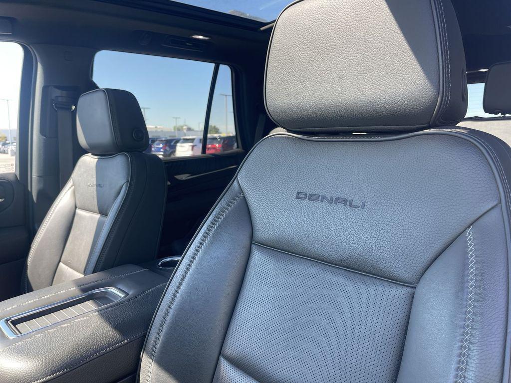 used 2024 GMC Yukon car, priced at $64,026