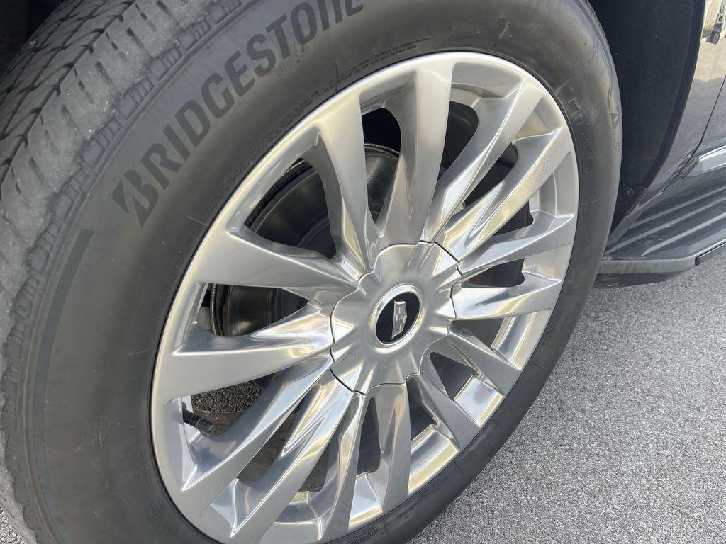 used 2022 Cadillac Escalade car, priced at $60,925