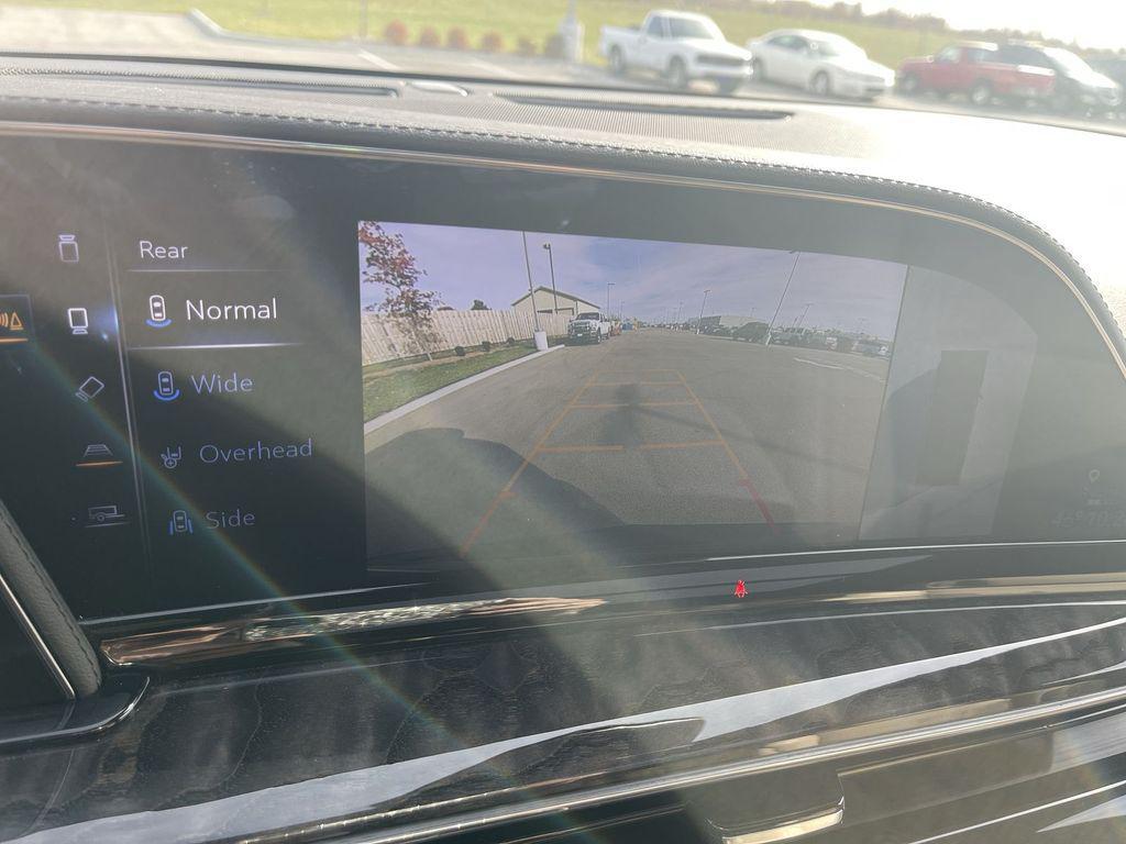 used 2022 Cadillac Escalade car, priced at $60,925