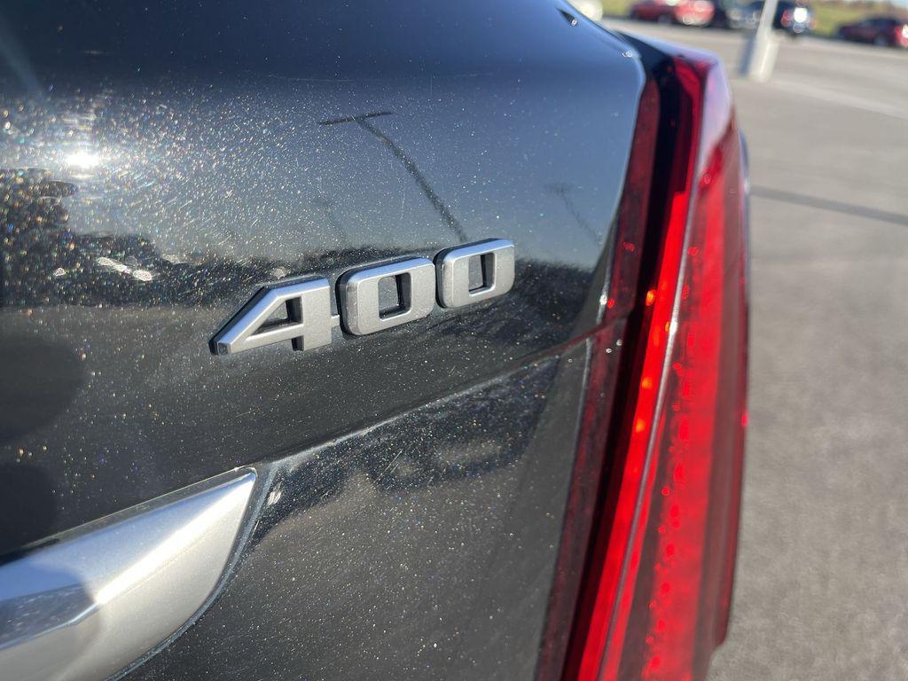 used 2022 Cadillac XT5 car, priced at $31,885