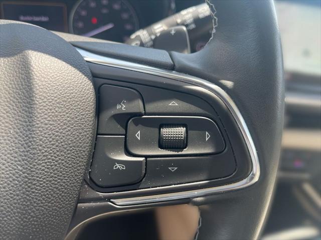 used 2023 Buick Envision car, priced at $32,864