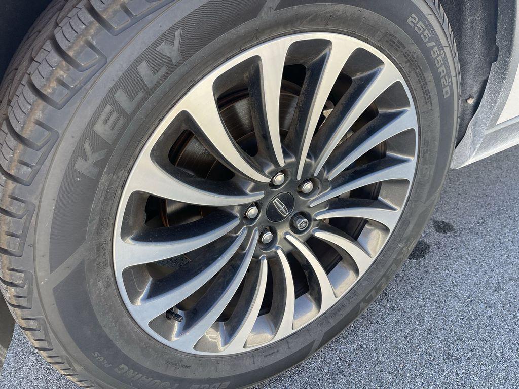 used 2023 Lincoln Aviator car, priced at $41,602