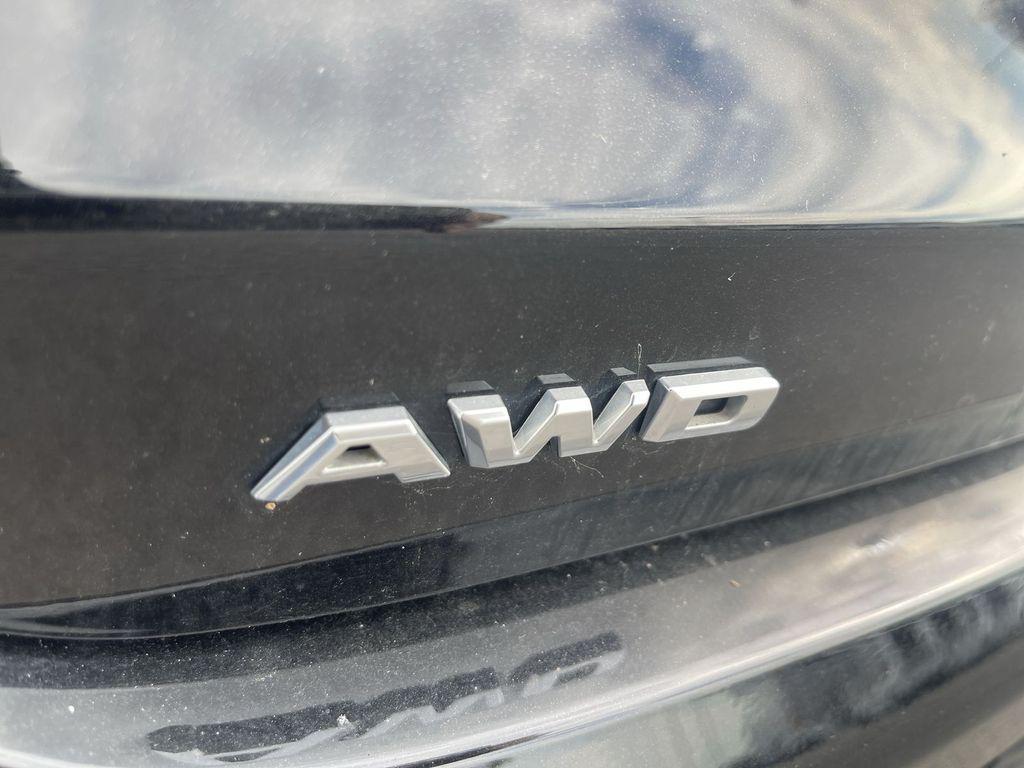 used 2023 Cadillac XT6 car, priced at $40,000
