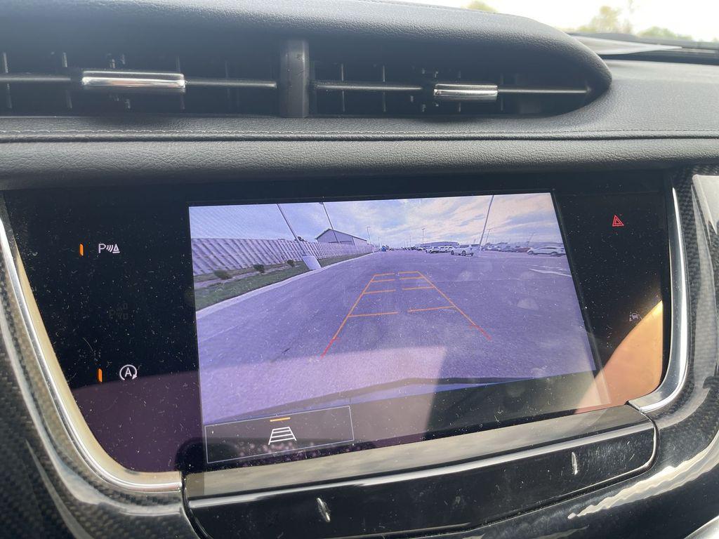 used 2023 Cadillac XT6 car, priced at $40,000