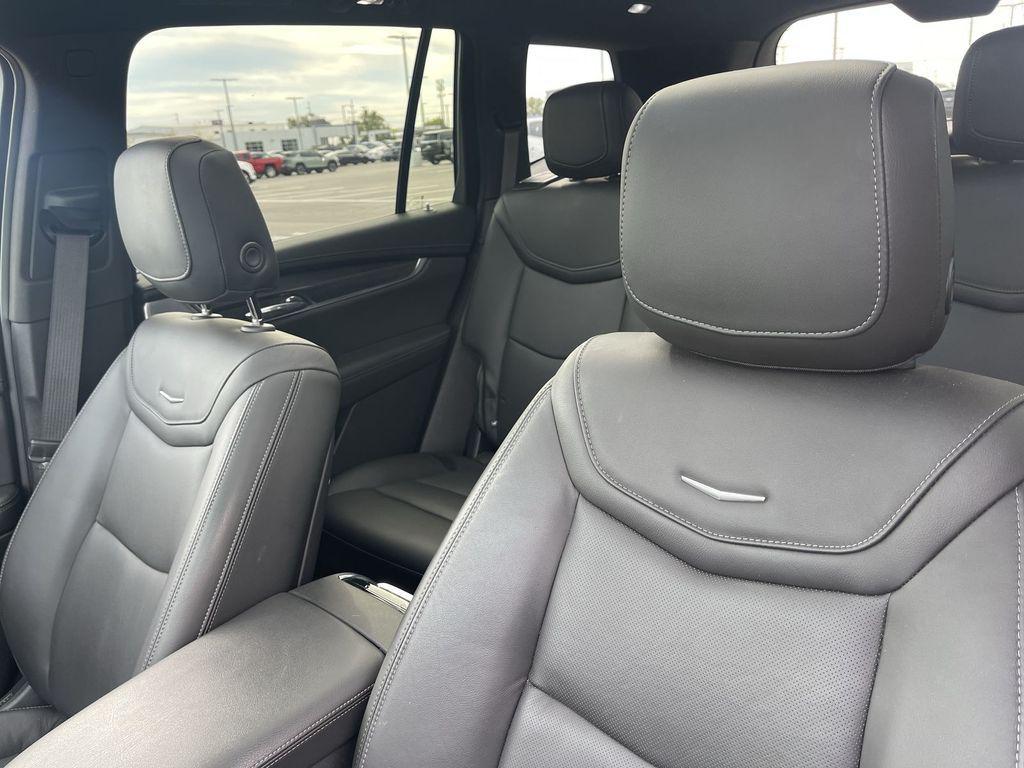 used 2023 Cadillac XT6 car, priced at $40,000
