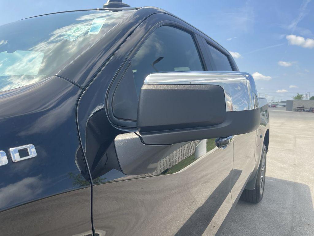 used 2024 Chevrolet Silverado 1500 car, priced at $34,804