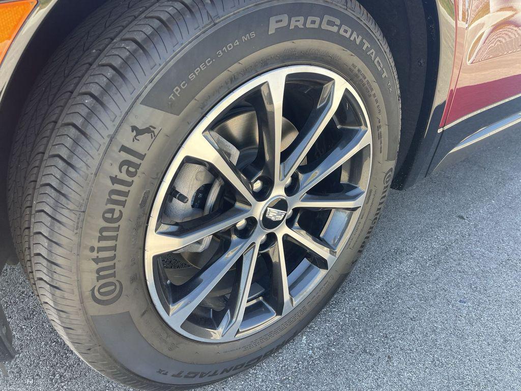 used 2024 Cadillac XT4 car, priced at $40,000