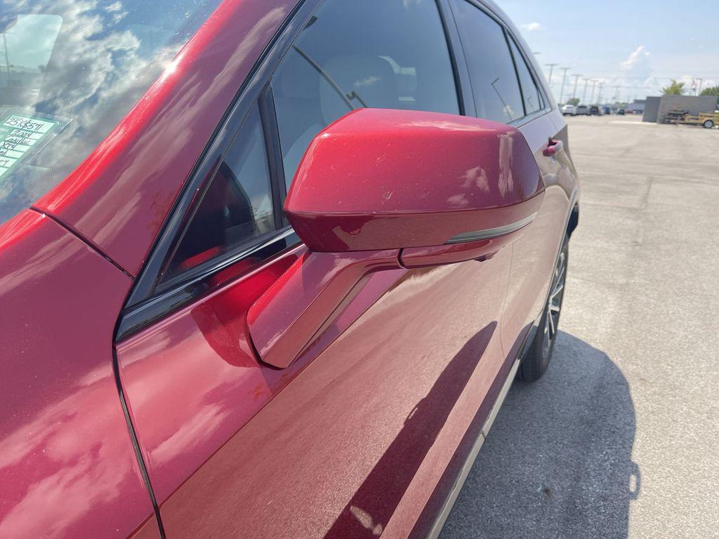 used 2024 Cadillac XT4 car, priced at $41,037