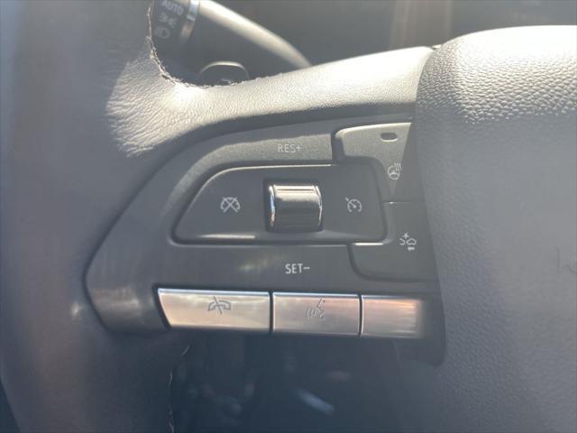 used 2024 Cadillac XT4 car, priced at $39,100