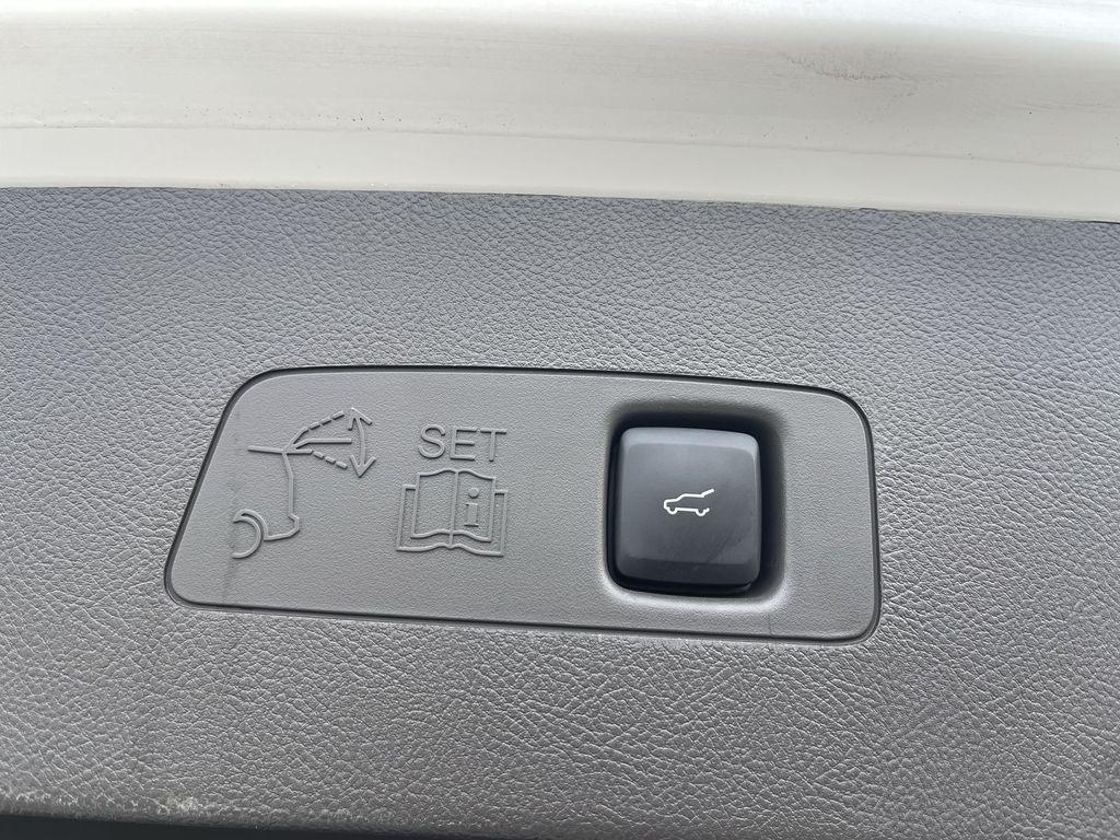 used 2022 Lincoln Corsair car, priced at $28,775