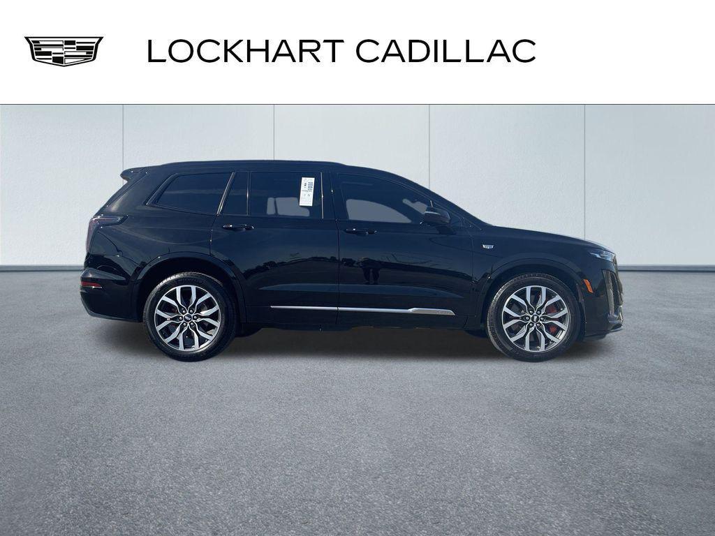 used 2023 Cadillac XT6 car, priced at $42,456