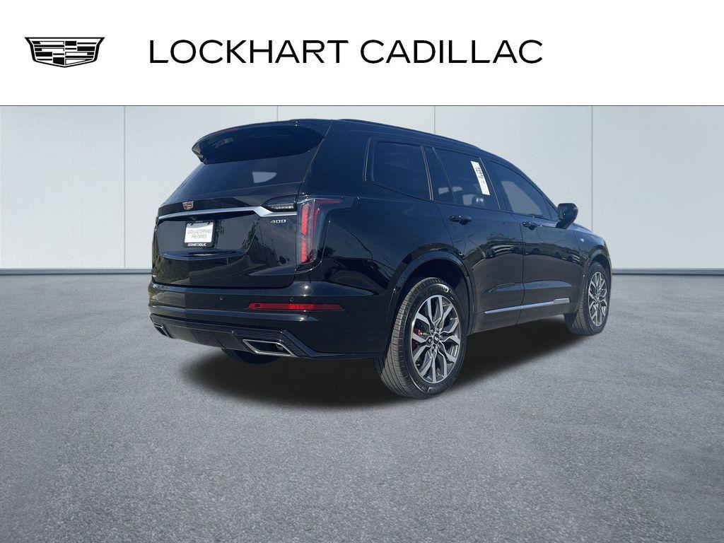 used 2023 Cadillac XT6 car, priced at $42,456