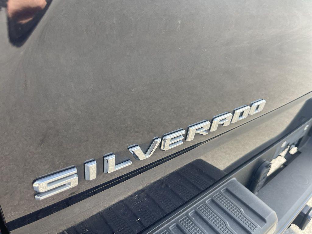 used 2022 Chevrolet Silverado 1500 car, priced at $38,480