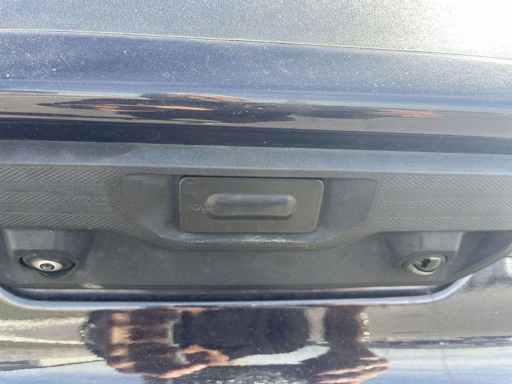 used 2022 Chevrolet Silverado 1500 car, priced at $38,480