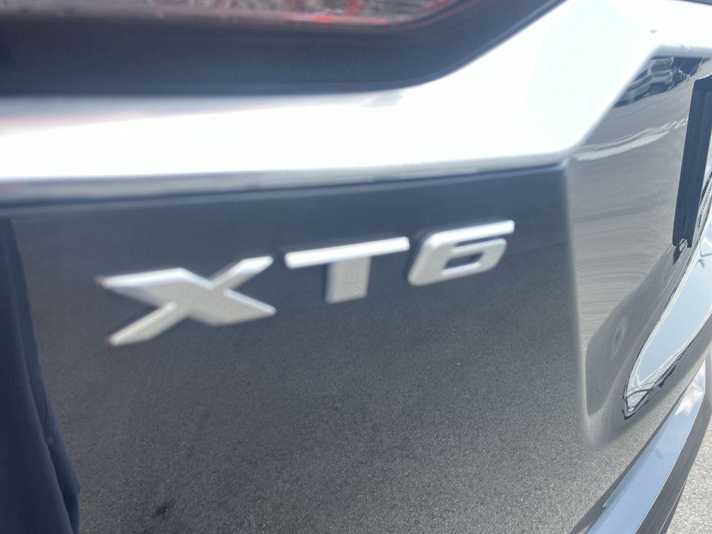used 2023 Cadillac XT6 car, priced at $43,908