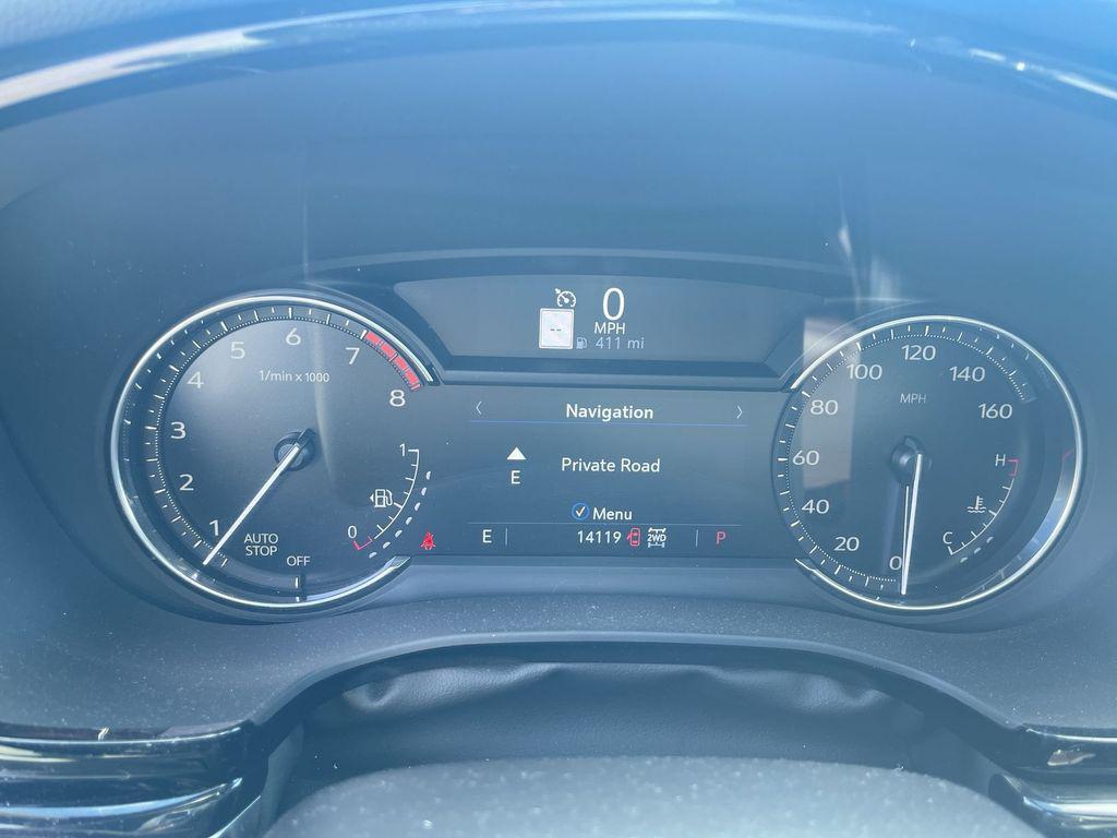 used 2023 Cadillac XT6 car, priced at $47,234