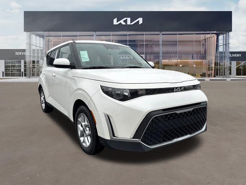 used 2023 Kia Soul car, priced at $15,898