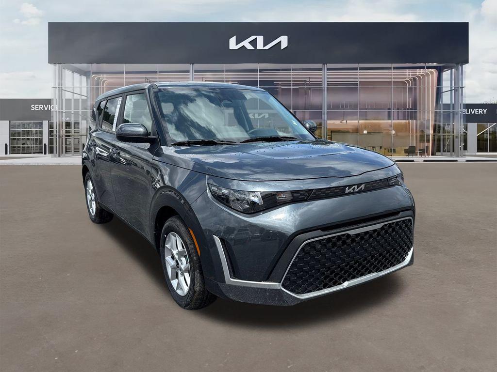 new 2025 Kia Soul car, priced at $21,632