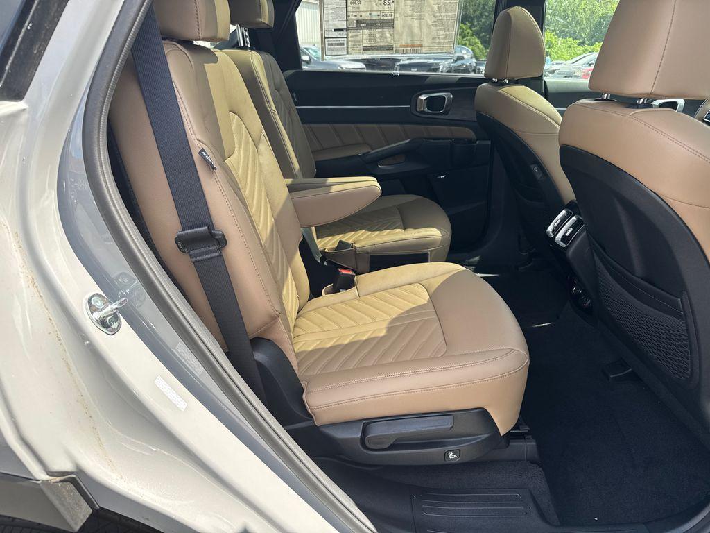 new 2025 Kia Sorento car