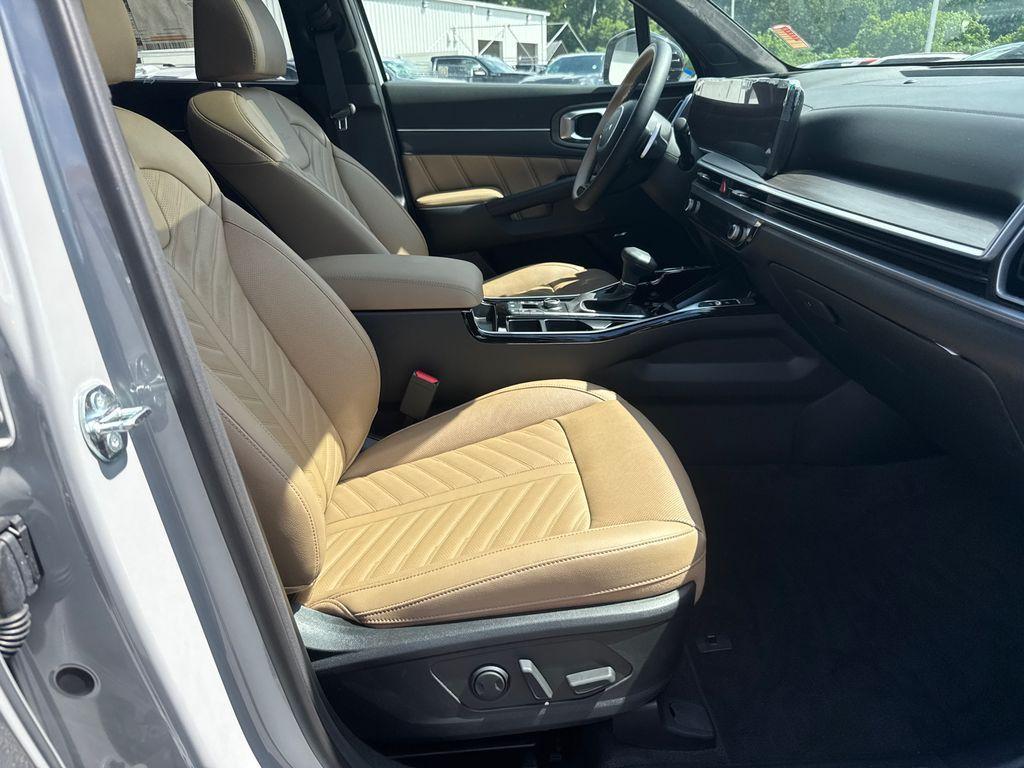 new 2025 Kia Sorento car