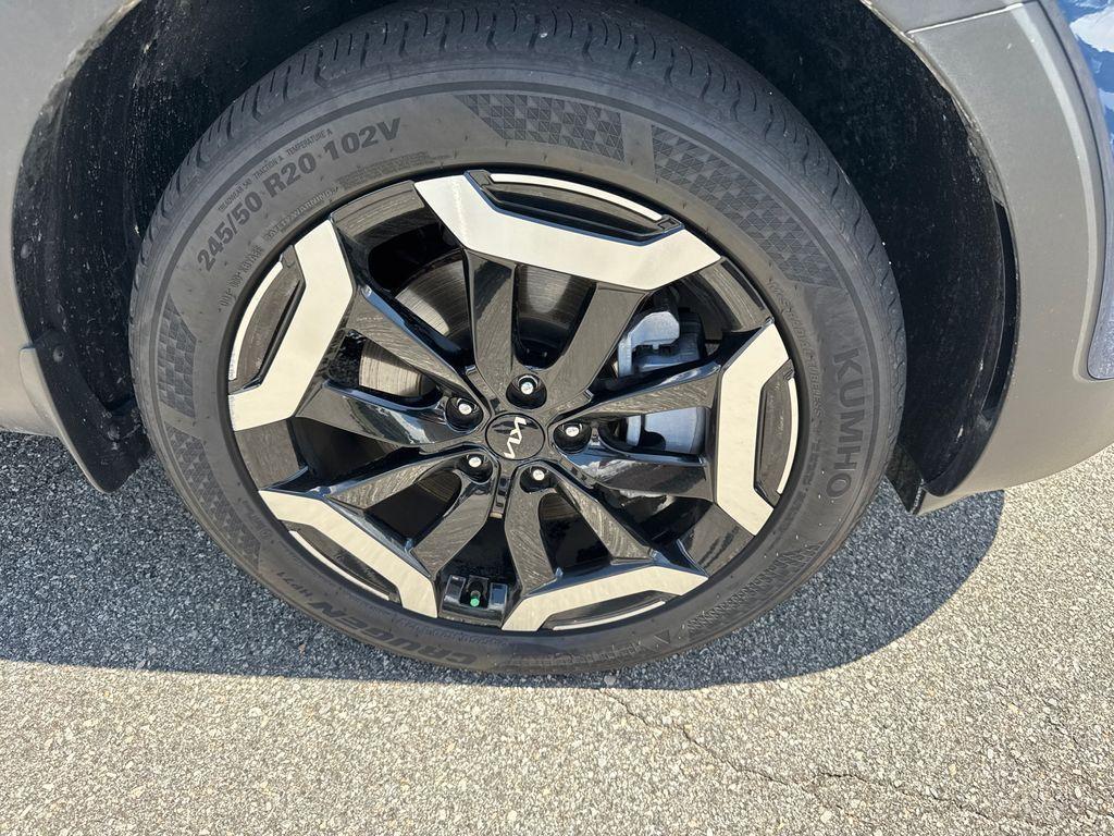 used 2024 Kia Telluride car, priced at $37,898