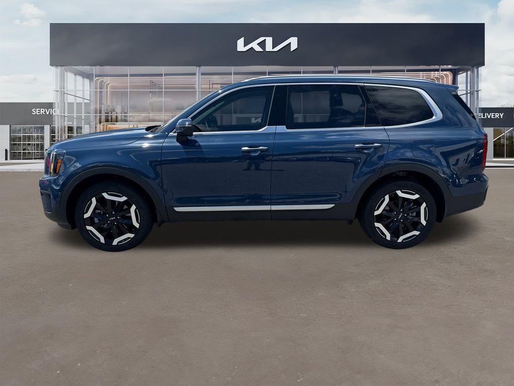 used 2024 Kia Telluride car, priced at $37,898