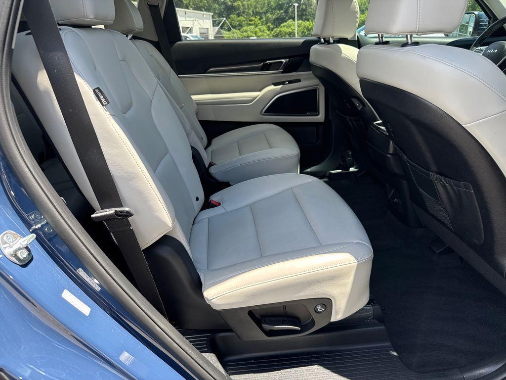 used 2024 Kia Telluride car, priced at $37,898