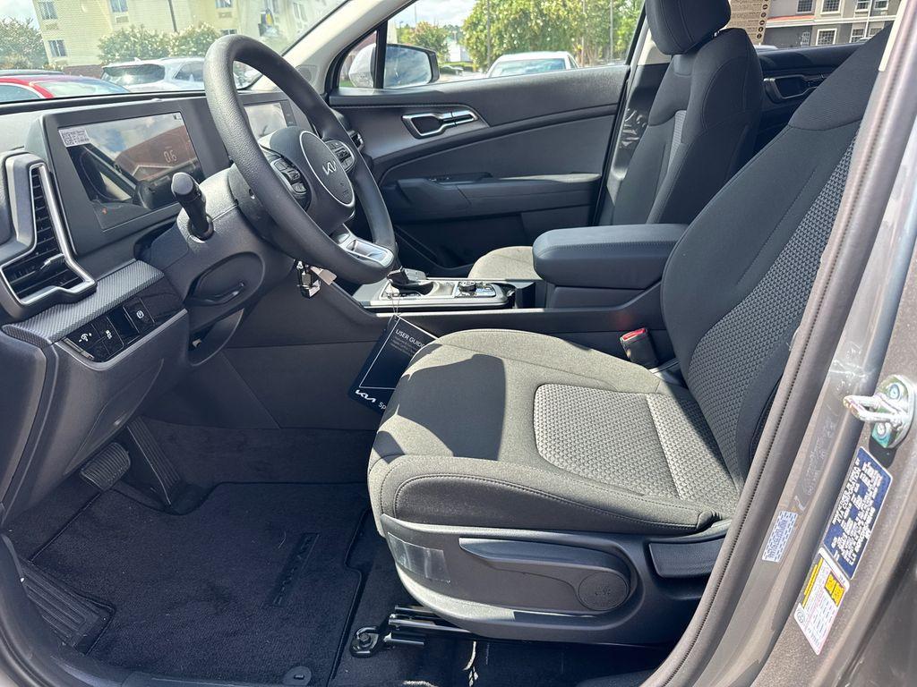 new 2025 Kia Sportage car