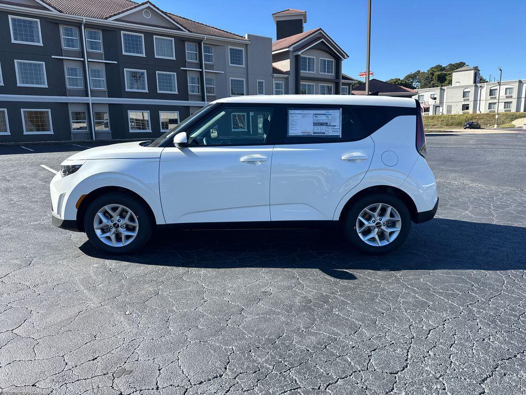new 2025 Kia Soul car, priced at $21,898