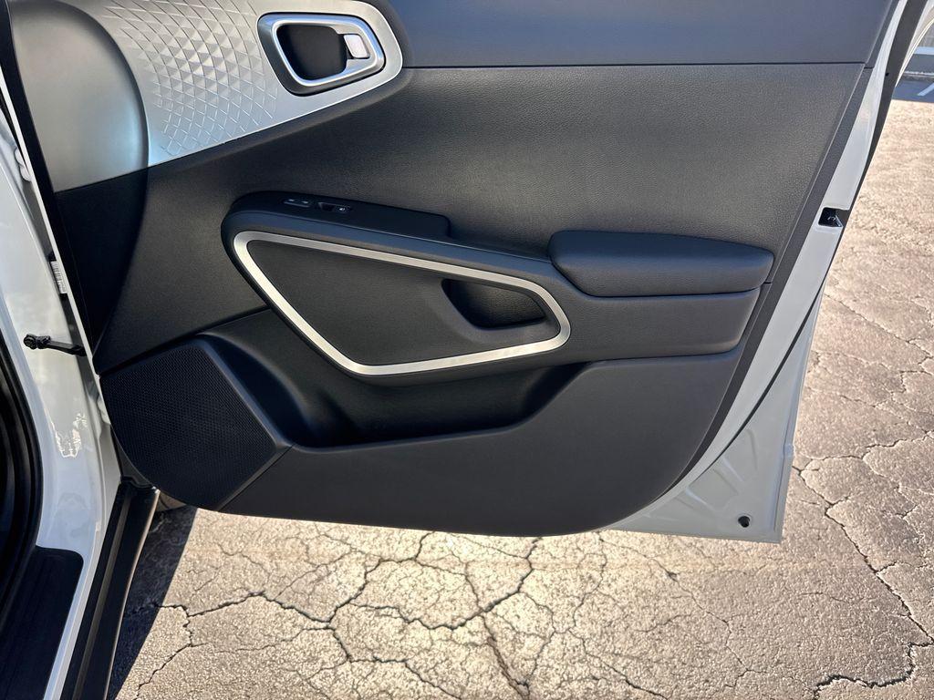 new 2025 Kia Soul car, priced at $21,898