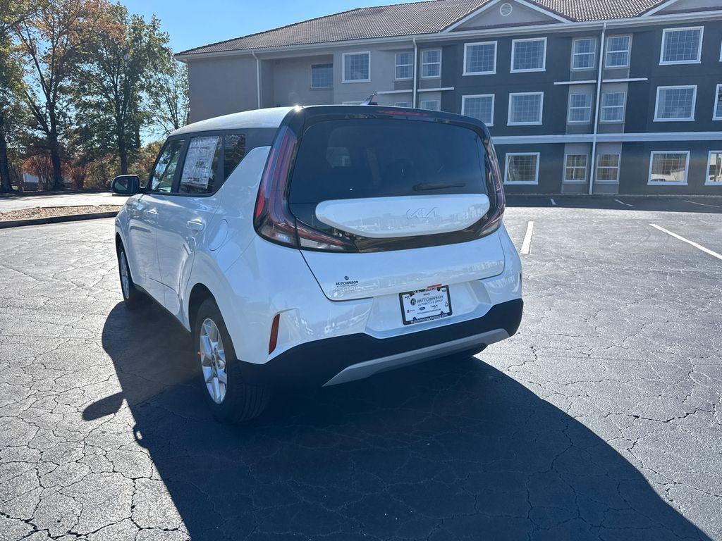 new 2025 Kia Soul car, priced at $21,898