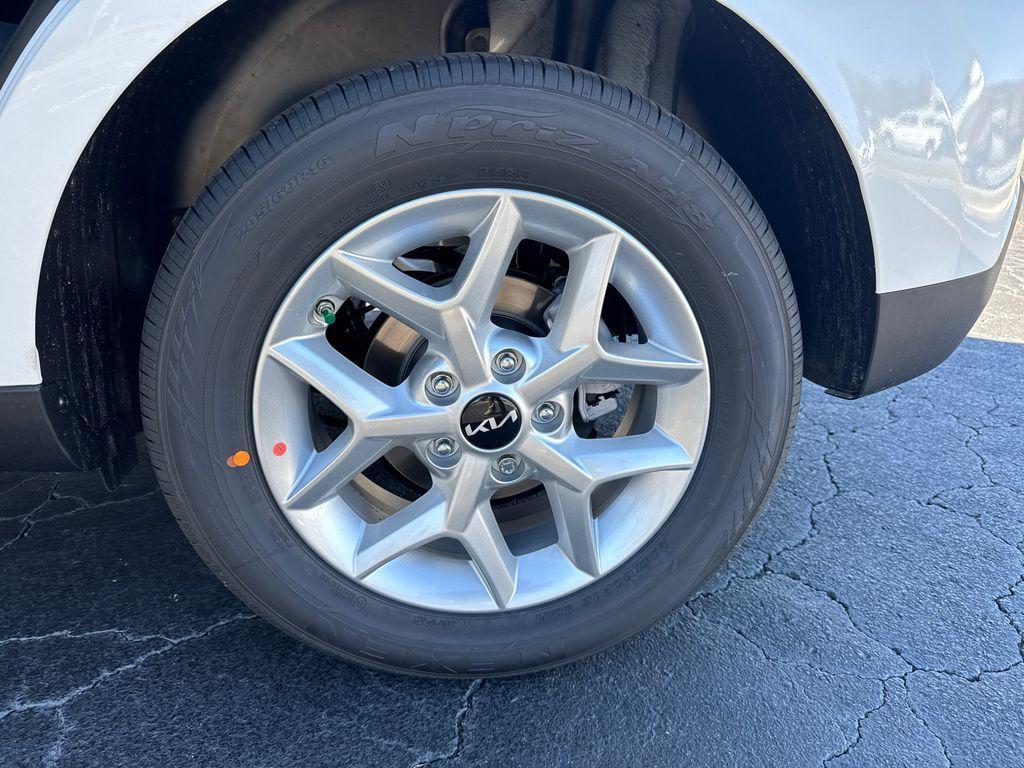 new 2025 Kia Soul car, priced at $21,898