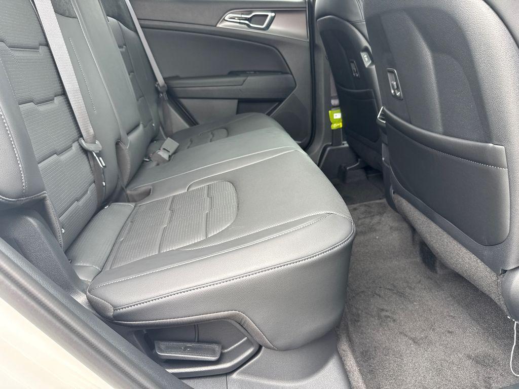 new 2026 Kia Sportage Hybrid car