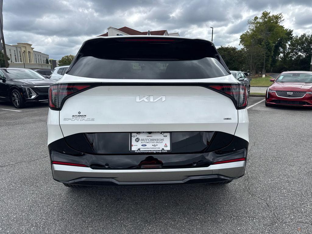 new 2026 Kia Sportage Hybrid car