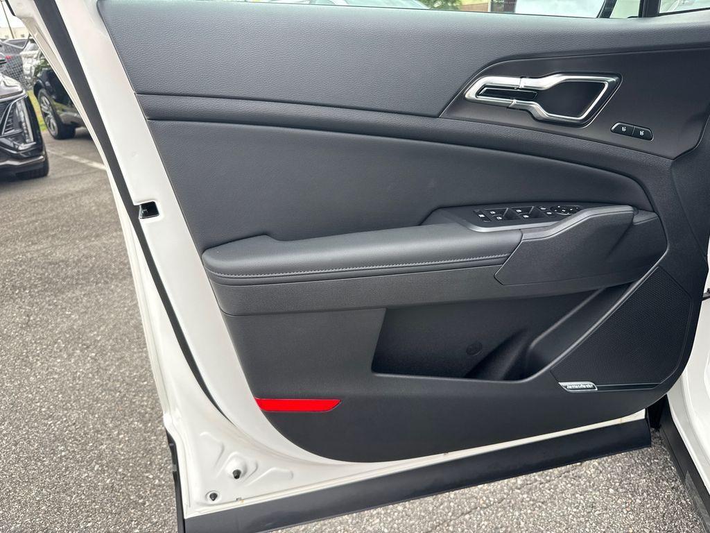 new 2026 Kia Sportage Hybrid car