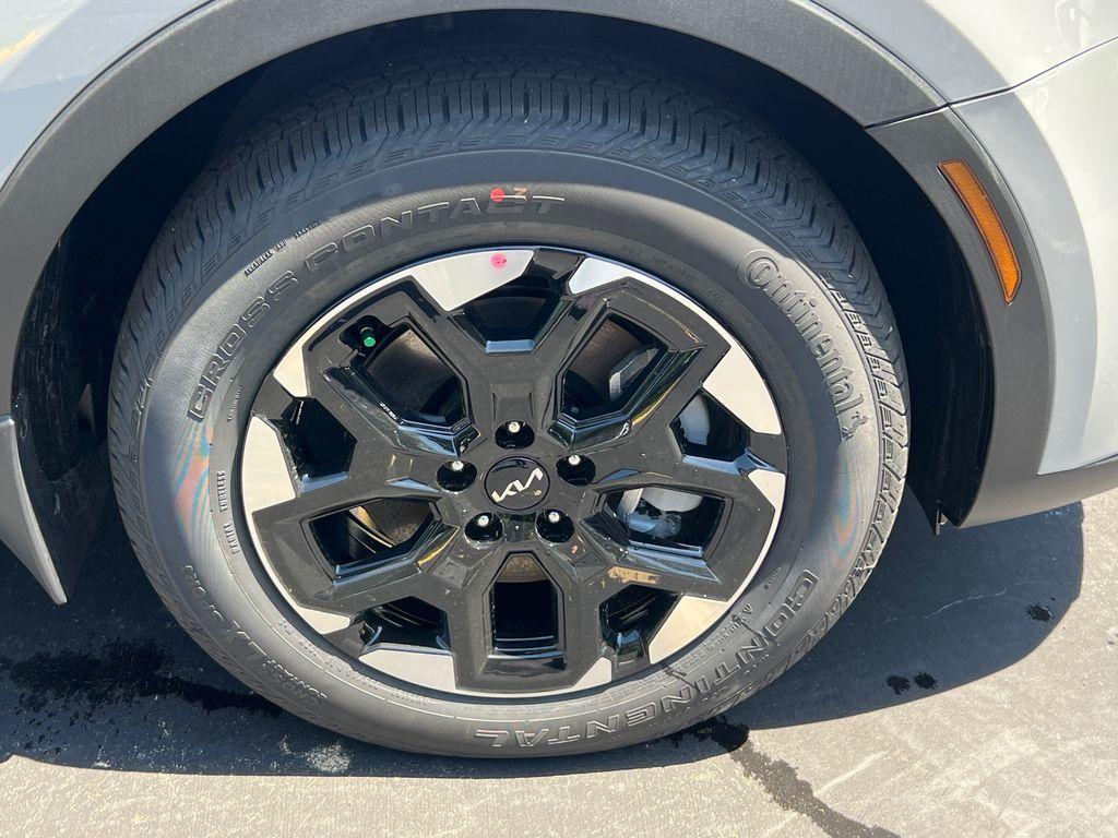 new 2025 Kia Sorento car, priced at $36,651