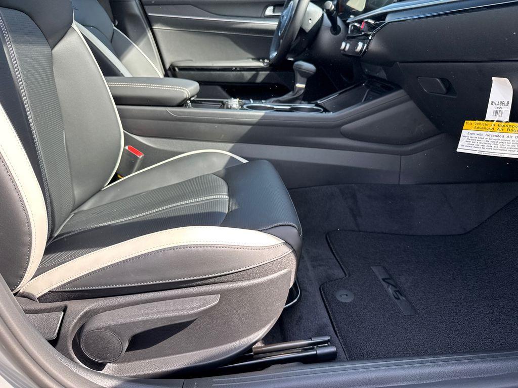 new 2026 Kia K5 car