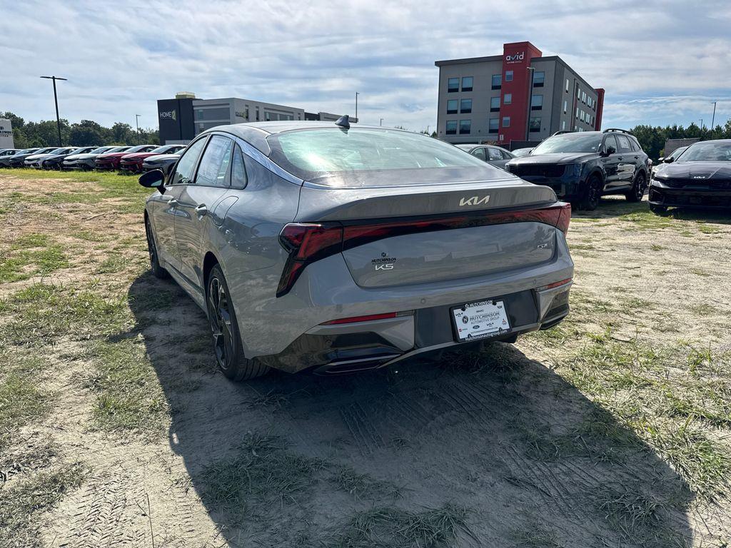 new 2026 Kia K5 car