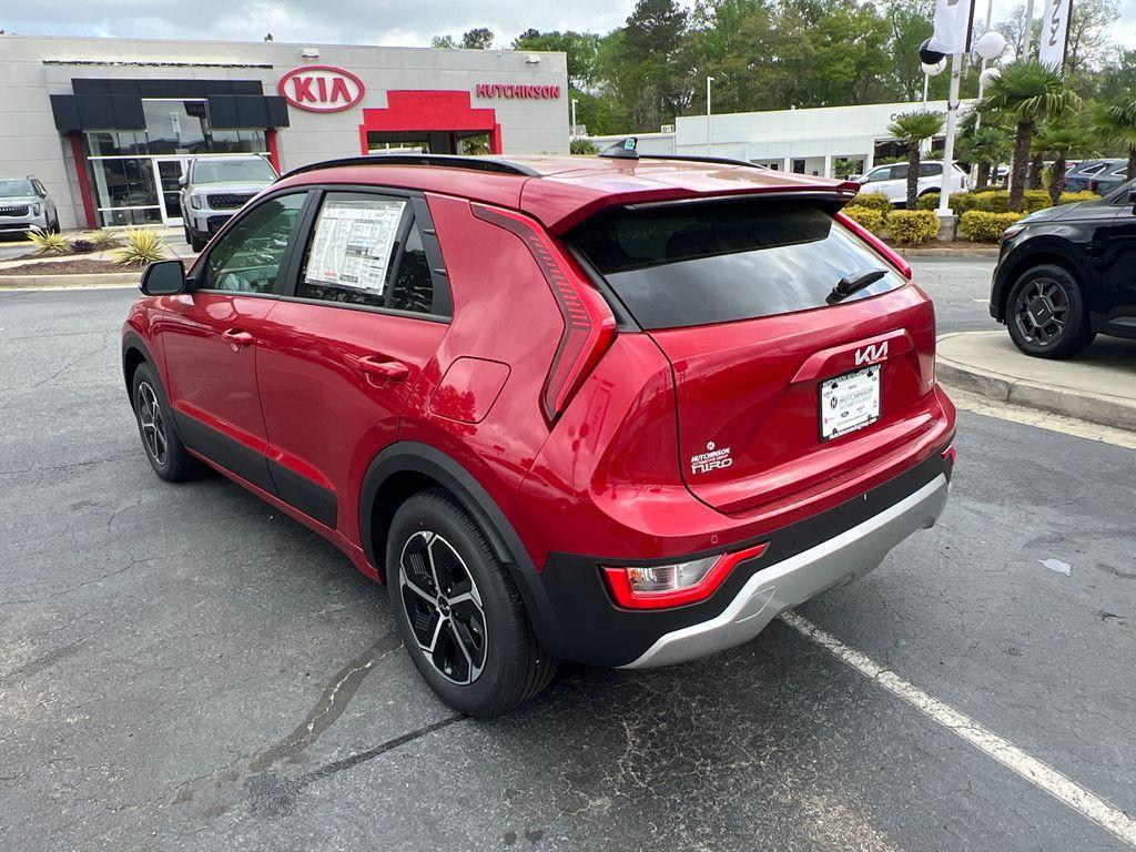 new 2025 Kia Niro car, priced at $30,310