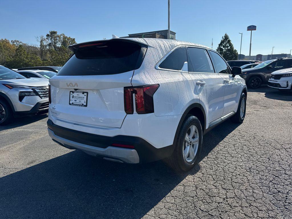 used 2024 Kia Sorento car, priced at $26,898