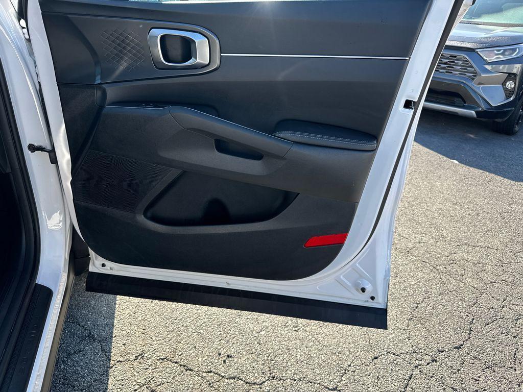 used 2024 Kia Sorento car, priced at $26,898