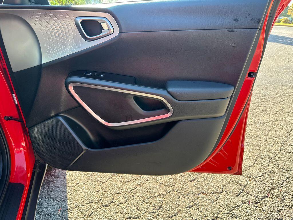 used 2024 Kia Soul car, priced at $17,398