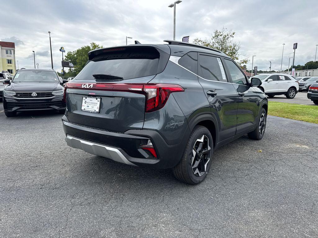new 2025 Kia Seltos car, priced at $27,636